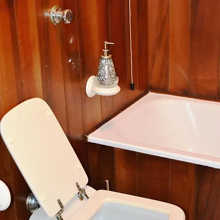 Apartment Rossini - Centre Of